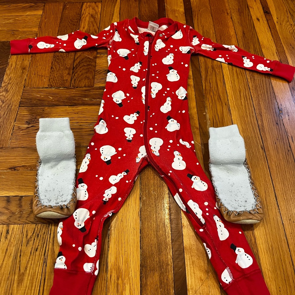 Hanna Andersson Red Snowman Kids Footie Jammie’s & slipper socks